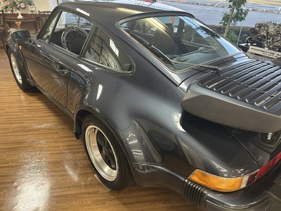 1988 Porsche 911 photo 4