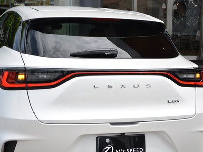 2026 Lexus LBX thumbnail 36