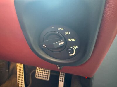 2014 Aston Martin RAPIDE 缩略图 73