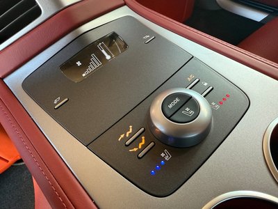 2014 Aston Martin RAPIDE 缩略图 64