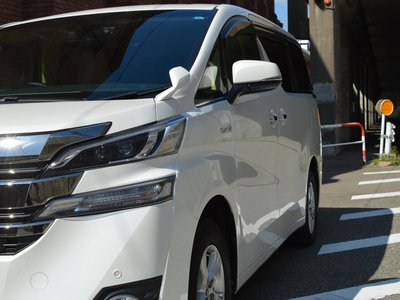 2015 Toyota VELLFIRE photo 3