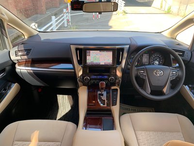2015 Toyota VELLFIRE photo 25