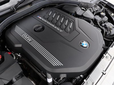 صورة 14 لـ 2020 BMW 3 SERIES
