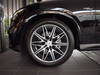 2025 Mercedes-BENZ GLC AMG 照片 2