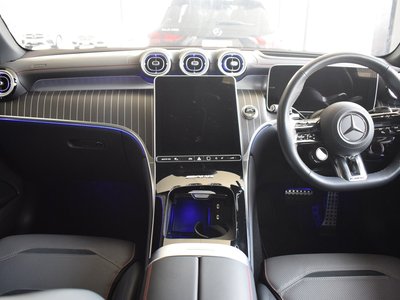 2025 Mercedes-BENZ GLC AMG 照片 4