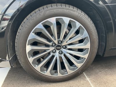 صورة مصغرة 74 لـ 2022 AUDI E-TRON