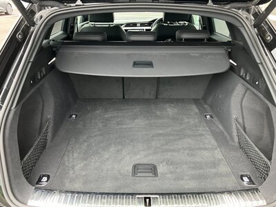 صورة مصغرة 68 لـ 2022 AUDI E-TRON