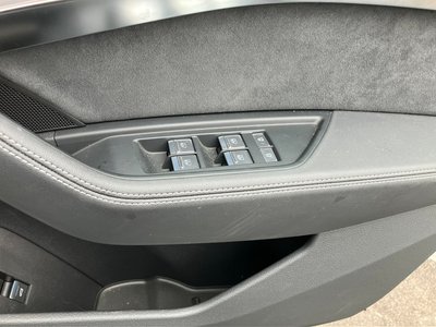 صورة مصغرة 39 لـ 2022 AUDI E-TRON
