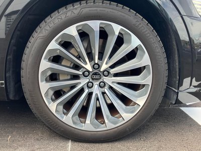 صورة مصغرة 73 لـ 2022 AUDI E-TRON