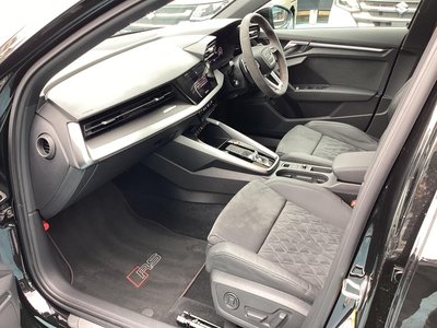 2022 AUDI RS3 SEDAN photo 12