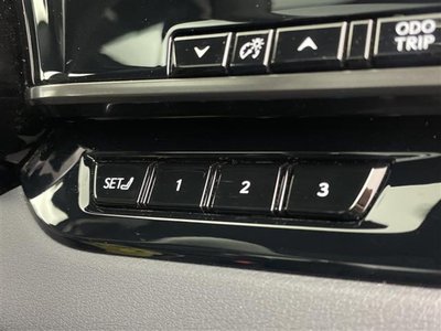 2023 Lexus RX photo 12