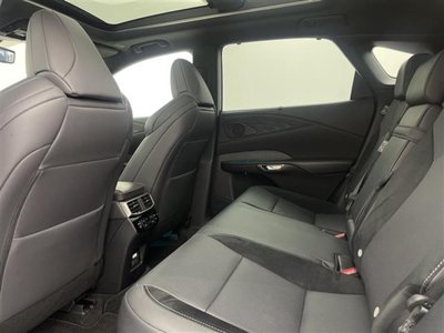 2023 Lexus RX thumbnail 34