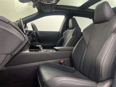 2023 Lexus RX thumbnail 33