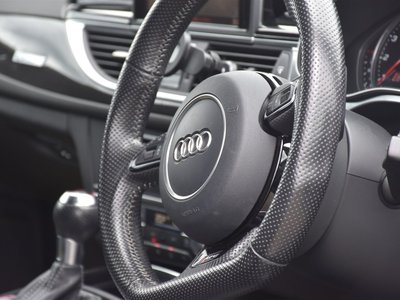 2017 AUDI RS6 AVANT — фото 30