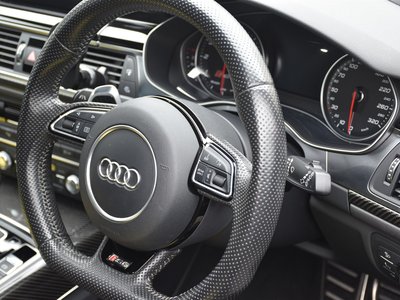 2017 AUDI RS6 AVANT — фото 47