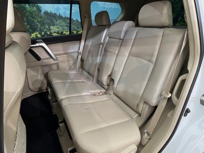 صورة مصغرة 36 لـ 2023 Toyota LAND CRUISER PRADO