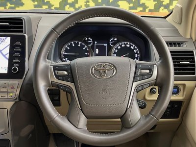 صورة مصغرة 28 لـ 2023 Toyota LAND CRUISER PRADO