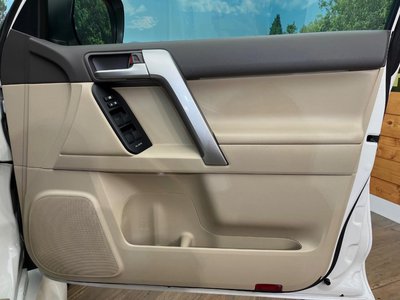 صورة مصغرة 31 لـ 2023 Toyota LAND CRUISER PRADO