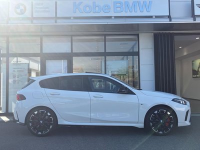 2025 BMW 1 SERIES photo 7