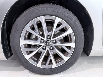 2024 Lexus ES thumbnail 47