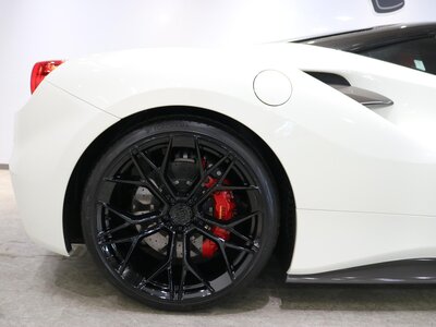 صورة مصغرة 36 لـ 2017 Ferrari 488 GTB