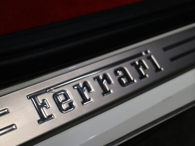 صورة مصغرة 92 لـ 2017 Ferrari 488 GTB