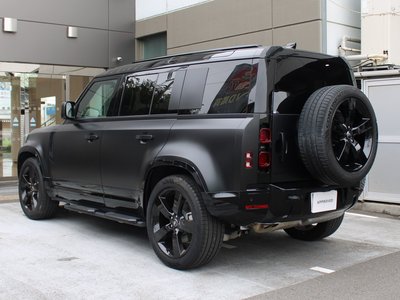 2025 LAND Rover DEFENDER photo 9