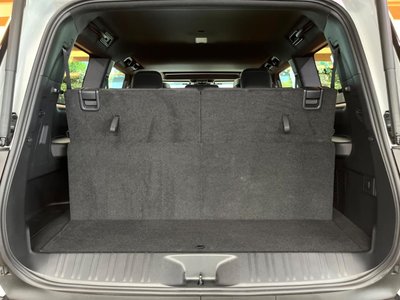 صورة 65 لـ 2024 Toyota LAND CRUISER 250