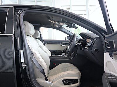صورة مصغرة 379 لـ 2024 AUDI A8