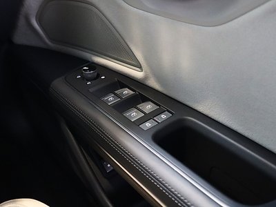 صورة مصغرة 355 لـ 2024 AUDI A8