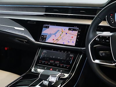 صورة مصغرة 206 لـ 2024 AUDI A8