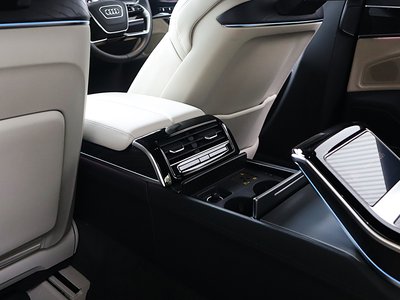 صورة مصغرة 503 لـ 2024 AUDI A8