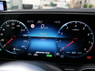 صورة 16 لـ 2023 Mercedes-BENZ GLE AMG