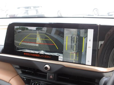 صورة 14 لـ 2023 Toyota CROWN SPORT