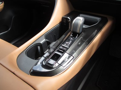 صورة 16 لـ 2023 Toyota CROWN SPORT