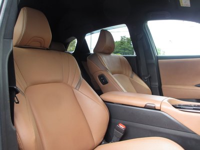 2023 Toyota CROWN SPORT 照片 44