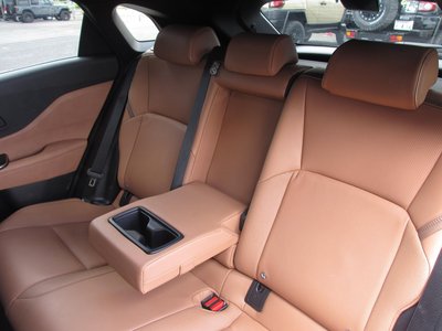 2023 Toyota CROWN SPORT 照片 64