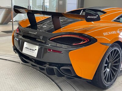 صورة 25 لـ 2020 Mclaren 620R