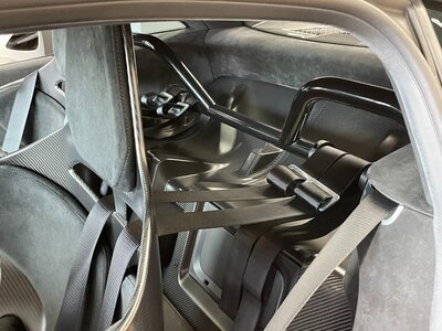 صورة 51 لـ 2020 Mclaren 620R
