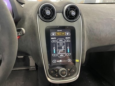 صورة 57 لـ 2020 Mclaren 620R
