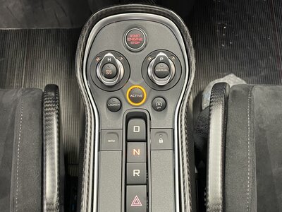 صورة 58 لـ 2020 Mclaren 620R