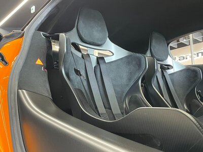 صورة 60 لـ 2020 Mclaren 620R