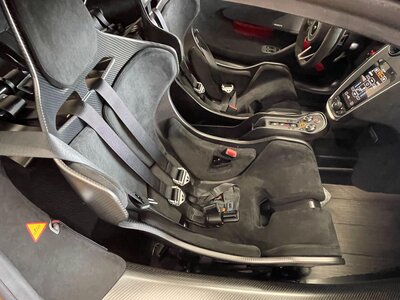 صورة 61 لـ 2020 Mclaren 620R