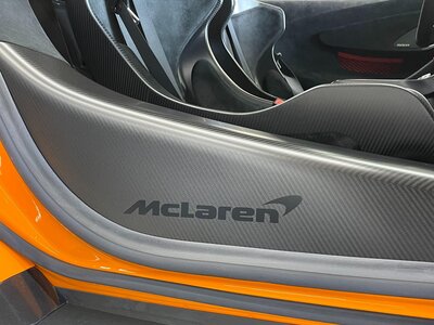صورة 64 لـ 2020 Mclaren 620R