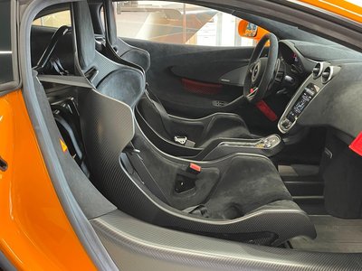 صورة 62 لـ 2020 Mclaren 620R