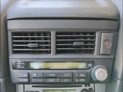 2001 Nissan SKYLINE — миниатюра 10
