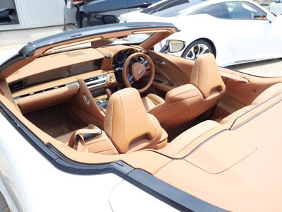 صورة 31 لـ 2020 Lexus LC CONVERTIBLE