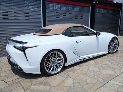 صورة 42 لـ 2020 Lexus LC CONVERTIBLE