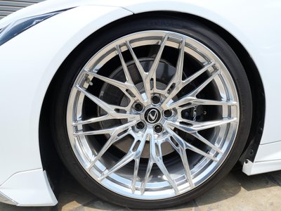 صورة 35 لـ 2020 Lexus LC CONVERTIBLE
