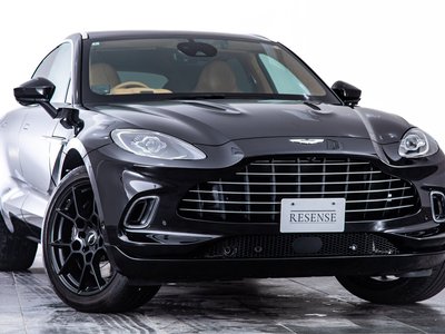 2022 Aston Martin DBX — миниатюра 17